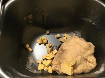 葡萄奶香小面包的做法步骤2