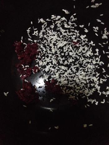 玫瑰黑米粥的做法步骤1