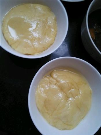 一步一步教你做超级柔软的豆沙卷面包的做法步骤2