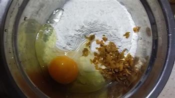榨菜鸡蛋煎饼-乌江榨菜的做法步骤2