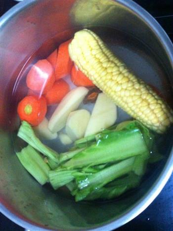 蔬菜汤的做法步骤2