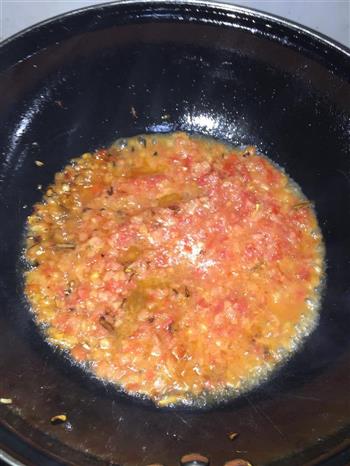 番茄烩金针菇的做法步骤4