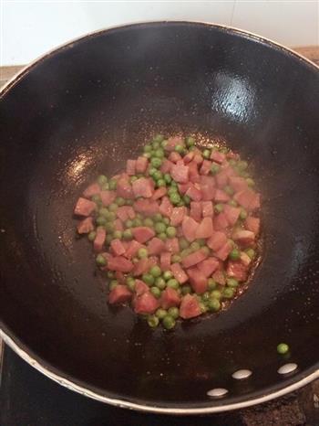 腊肉豌豆饭的做法步骤3