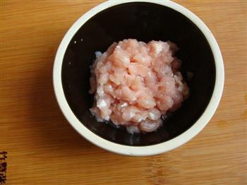 海参皮蛋瘦肉粥的做法步骤6