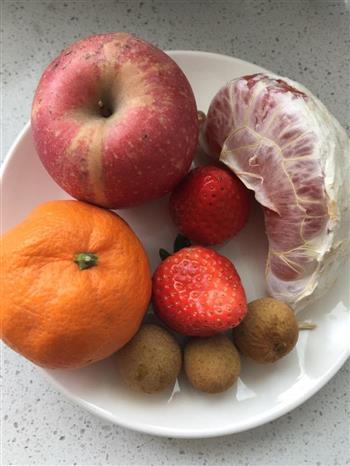 营养五彩水果羹的做法步骤1