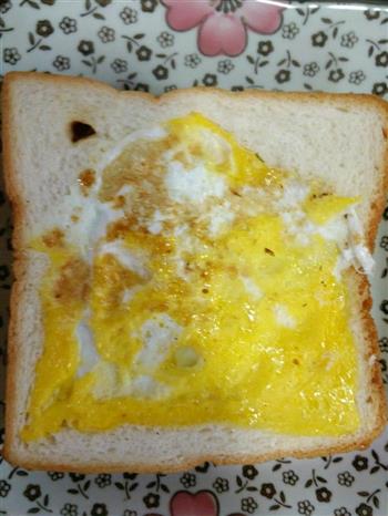 火腿鸡蛋三明治的做法步骤14