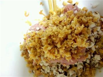香菇虾米三鲜馄饨的做法图解2