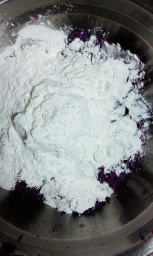 花朵紫薯饼的做法步骤4
