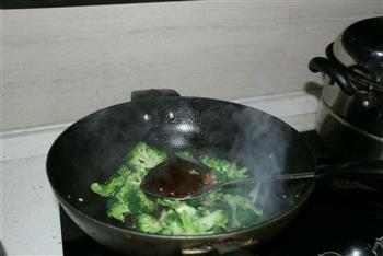 花菜炒肉的做法步骤7