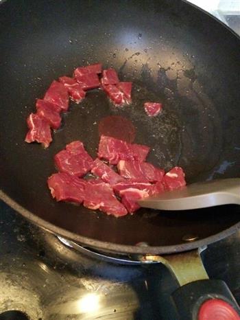 辣白菜炒牛肉的做法步骤2
