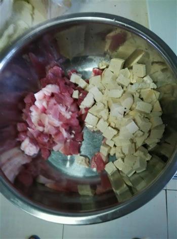 白菜猪肉豆腐馅的发面包子的做法步骤3