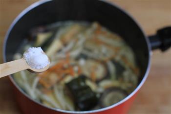 菌菇素鲜汤的做法图解8