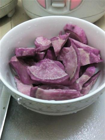 紫薯小米粥的做法步骤2