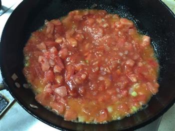 番茄牛腩煲的做法步骤3