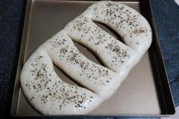 埃索瓦司香料面包的做法步骤10