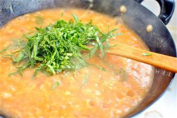 冬日快手暖身早餐 番茄疙瘩汤的做法步骤9