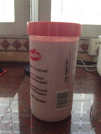 自制水果酸奶的做法步骤3