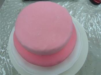 HOLLETKITY粉色双层翻糖蛋糕的做法步骤38