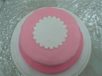 HOLLETKITY粉色双层翻糖蛋糕的做法步骤39