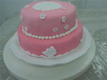 HOLLETKITY粉色双层翻糖蛋糕的做法图解49
