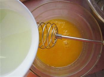香橙蛋糕卷的做法步骤9