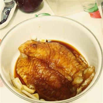 快手简易烤鱼-龙利鱼，健康鱼的做法步骤1