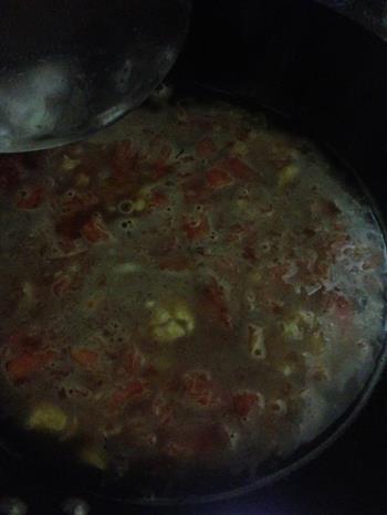 鸡蛋西红柿热汤面的做法步骤4