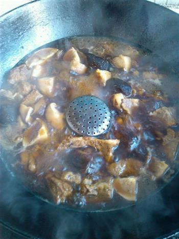 排骨香菇土豆焖饭的做法步骤4