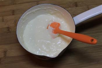 鲜奶椰丝小方的做法步骤8