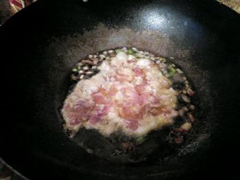 蘑菇炒肉丝的做法步骤5