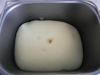 椰蓉奶黄馅花脸熊面包的做法步骤7