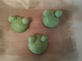 菠菜小青蛙面包的做法图解9