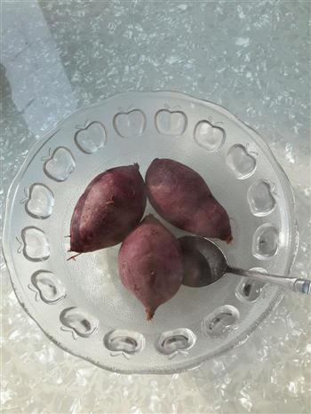 吐司蜂蜜紫薯香蕉卷的做法步骤1