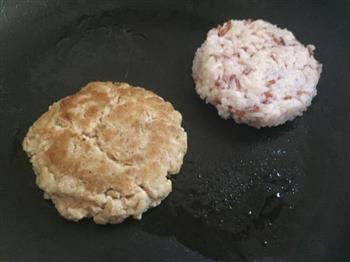 豆渣肉饼米堡or海苔碎饭团or肉燥丼-一人食的做法步骤8