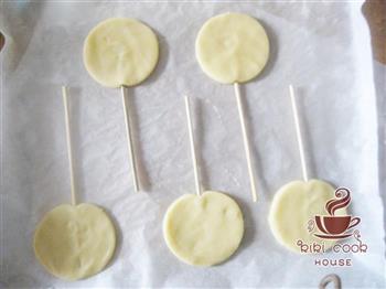 糖霜棒棒糖饼干的做法步骤8