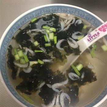 二步曲榨菜紫菜汤一一乌江榨菜的做法步骤3
