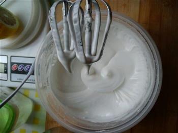 无油酸奶蛋糕的做法步骤3