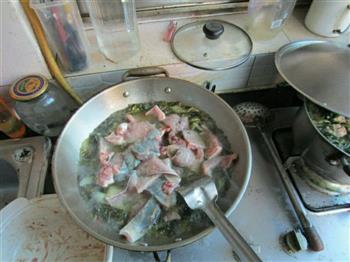 家常酸菜鱼的做法步骤8