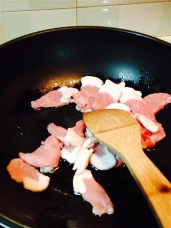 垮炖油豆角+烤五花肉的做法步骤2