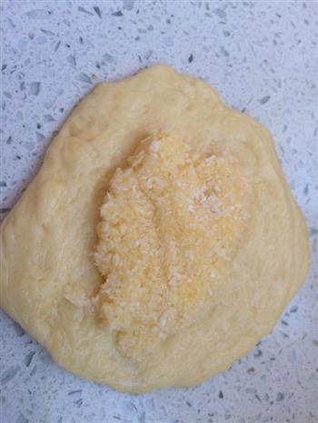 奶香椰蓉面包的做法步骤9