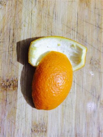 糖渍橙皮丁的做法步骤1