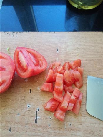 西红柿炒西葫芦的做法步骤2