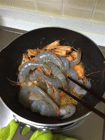 洋葱炒虾的做法步骤3