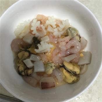 泰式菠萝炒饭的做法步骤2