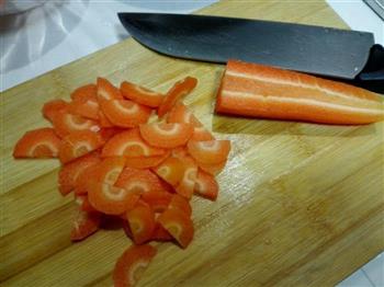 红萝卜泡菜片的做法步骤2