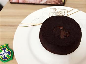 巧克力熔岩蛋糕的做法步骤7
