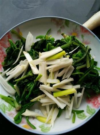 养生菜-陈醋菠菜花生米的做法步骤2