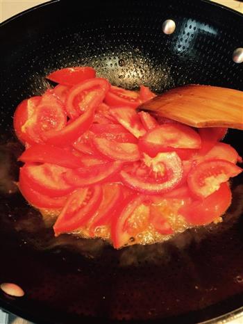 滋养的番茄排骨汤的做法步骤3
