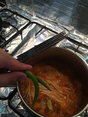 青口泡菜汤的做法图解9