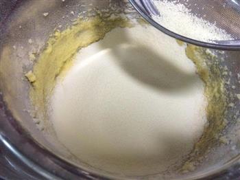 自制美味绵香奶黄包的做法步骤2